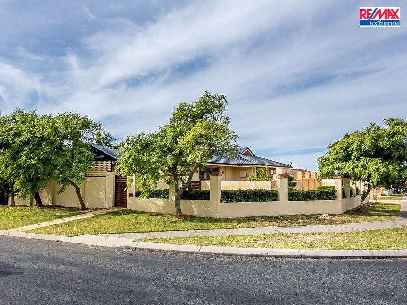39 Drummer Way, Heathridge WA 6027