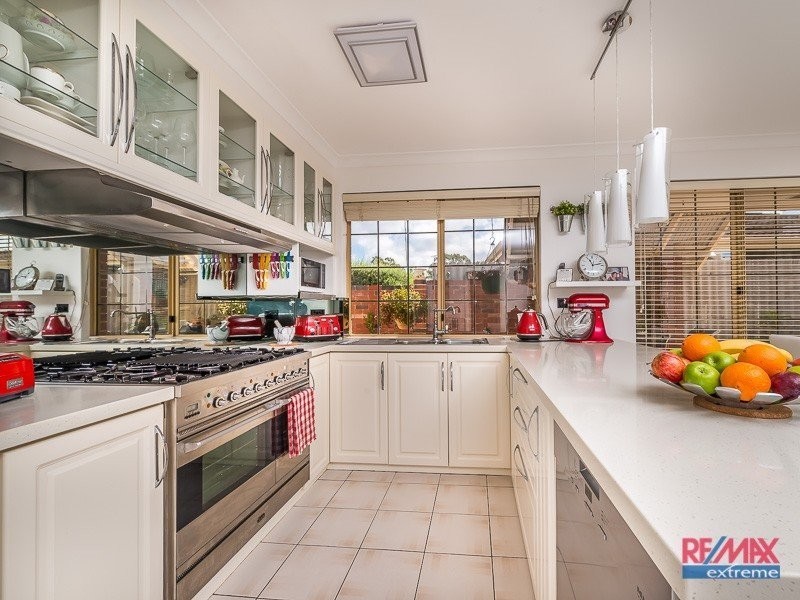 8 Poplar Close, Edgewater WA 6027