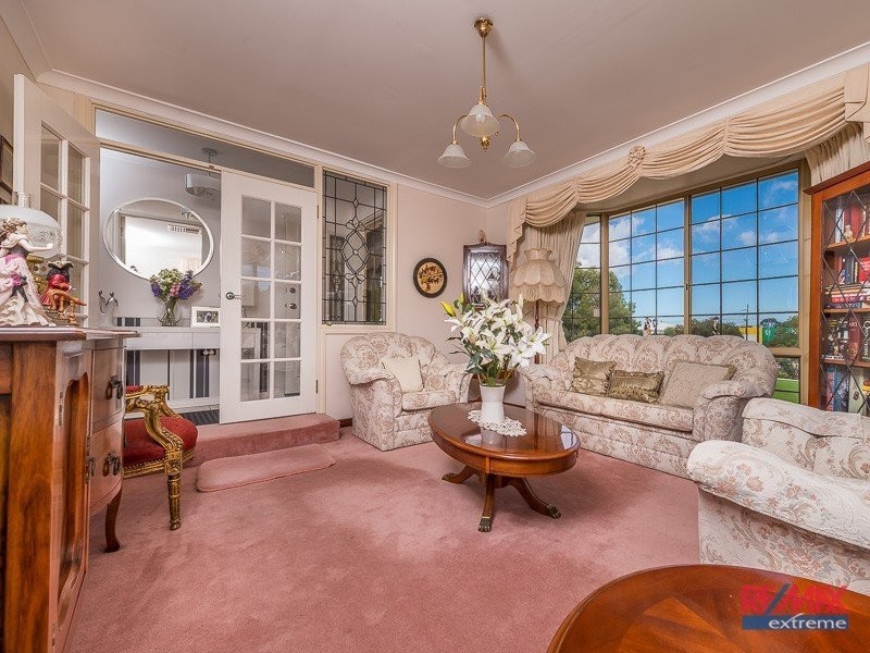 8 Poplar Close, Edgewater WA 6027