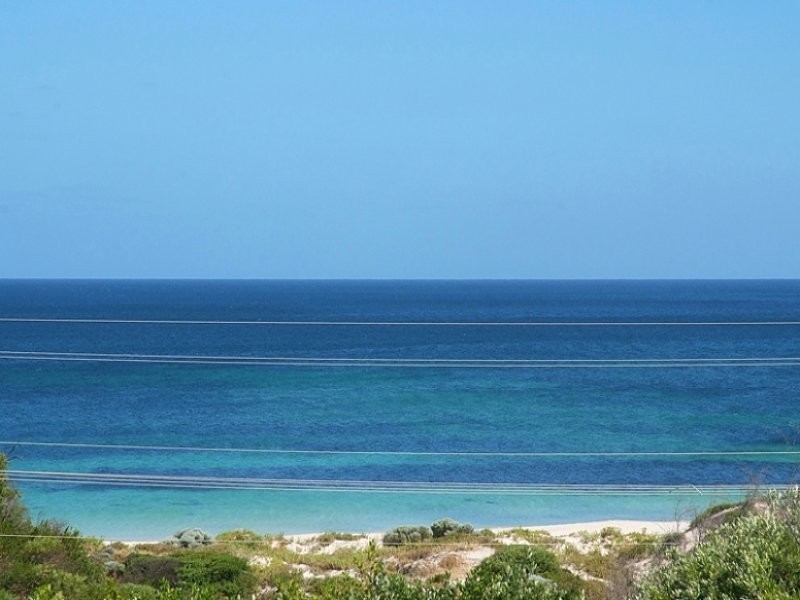 3 Periwinkle Place, Peppermint Grove Beach WA 6271