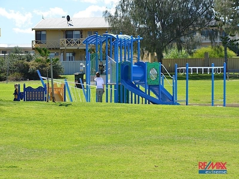 2 Beachside Drive, Burns Beach WA 6028