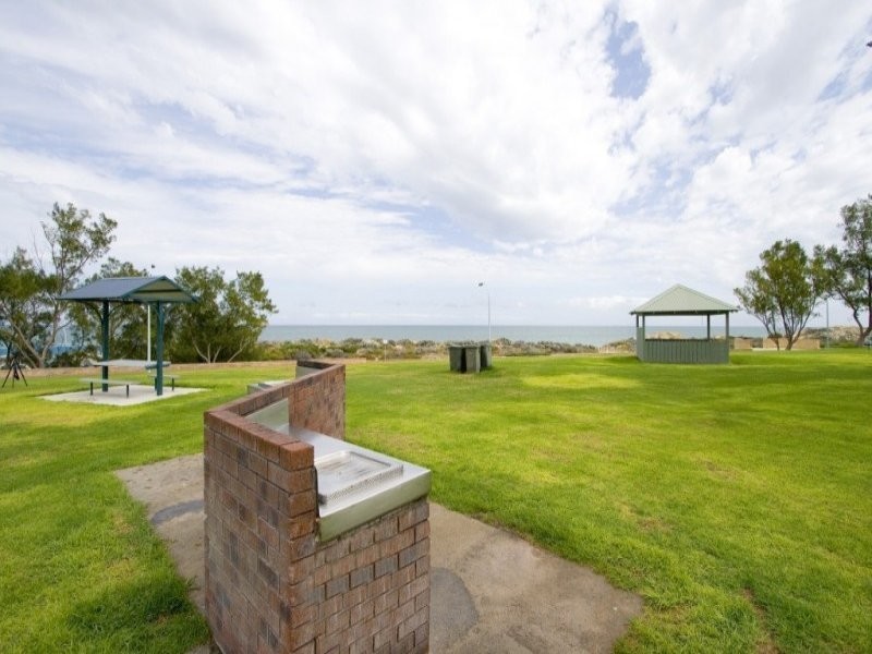 62 Dampier Avenue, Mullaloo WA 6027