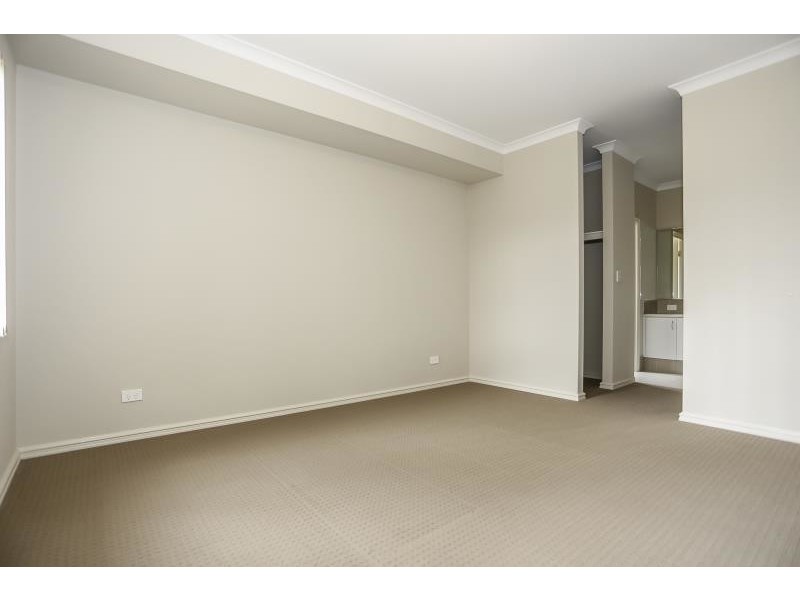 12 Altrincham Grove, Butler WA 6036