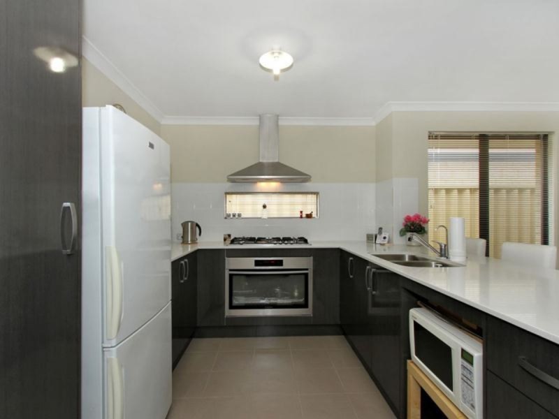 36 Billericay Circuit, Butler WA 6036