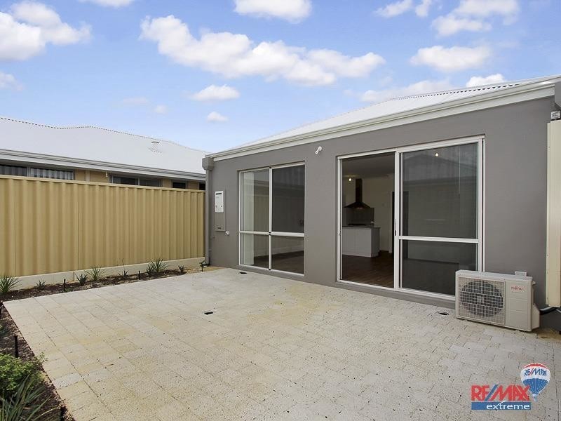 24 Carmathen Avenue, Butler WA 6036