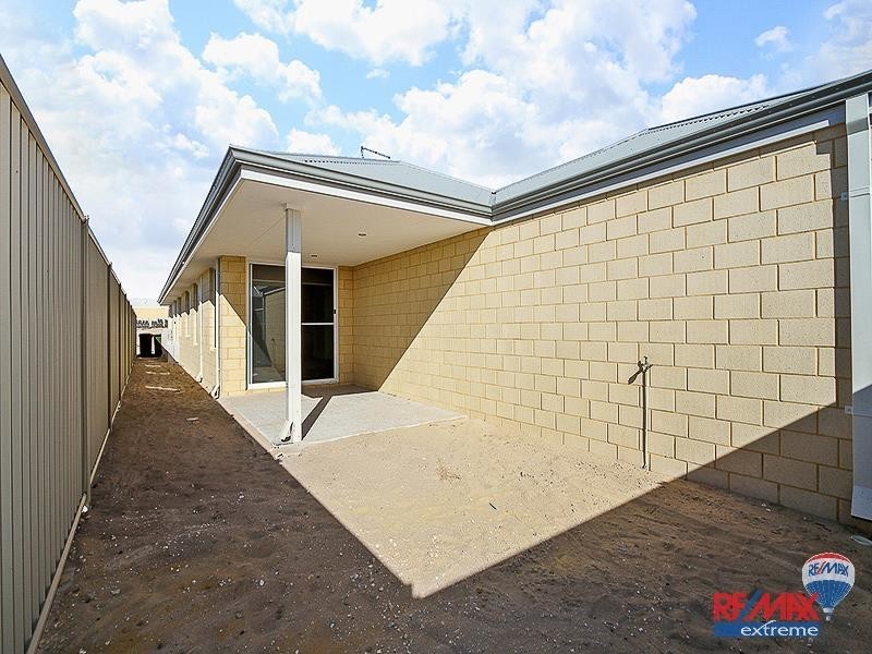 17 Bearing Way, Alkimos WA 6038