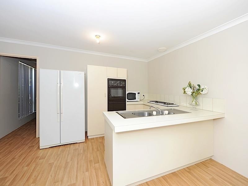 3/15 Bramble Way, Ballajura WA 6066