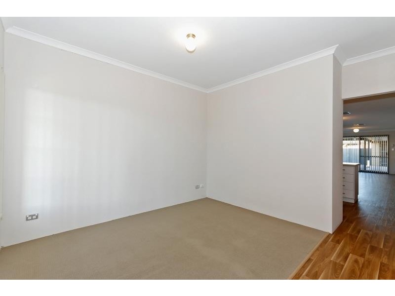 299 Camborne Parkway, Butler WA 6036