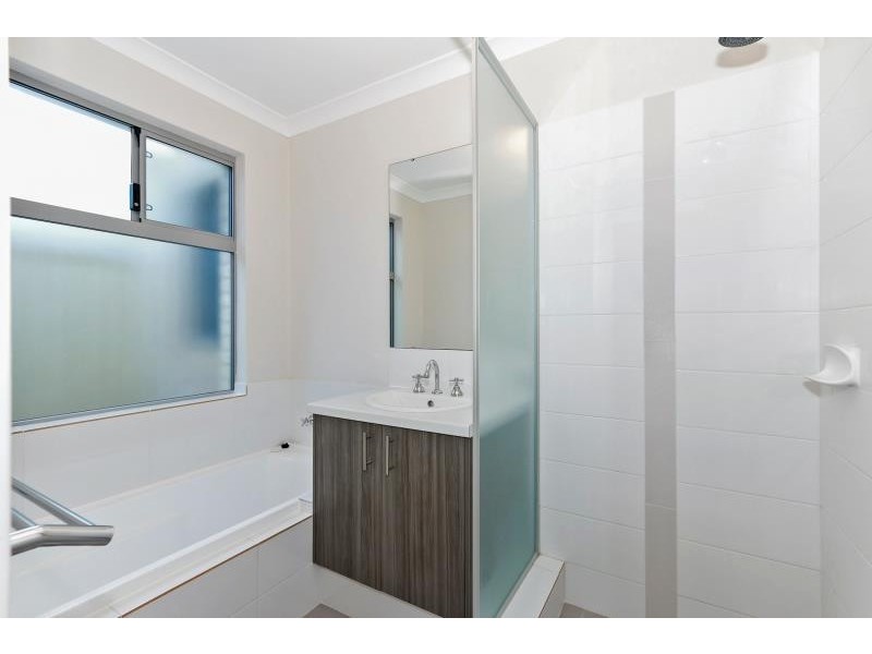 299 Camborne Parkway, Butler WA 6036