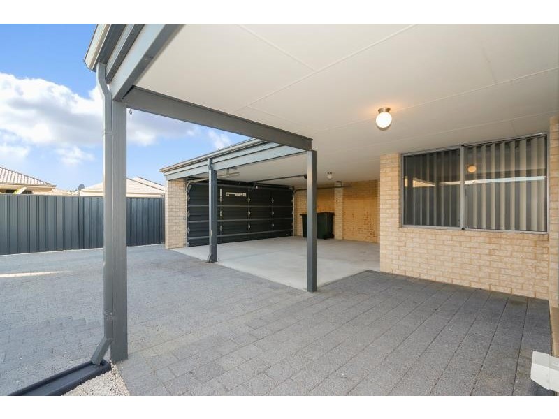 299 Camborne Parkway, Butler WA 6036