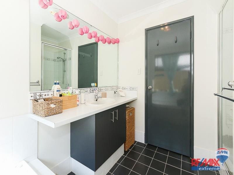 32 Finglas Meander, Butler WA 6036