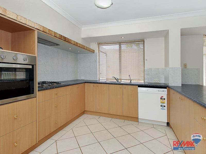 1 Chiba Retreat, Merriwa WA 6030