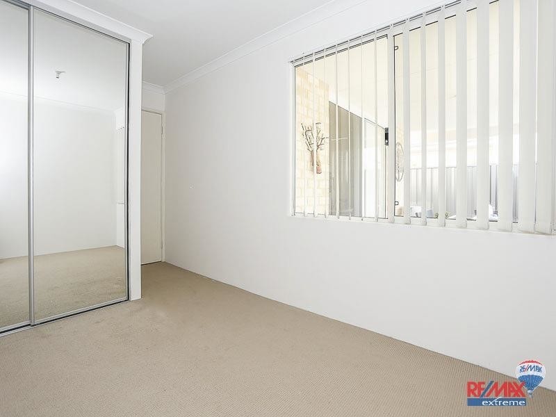 127 Joseph Banks Boulevard, Banksia Grove WA 6031