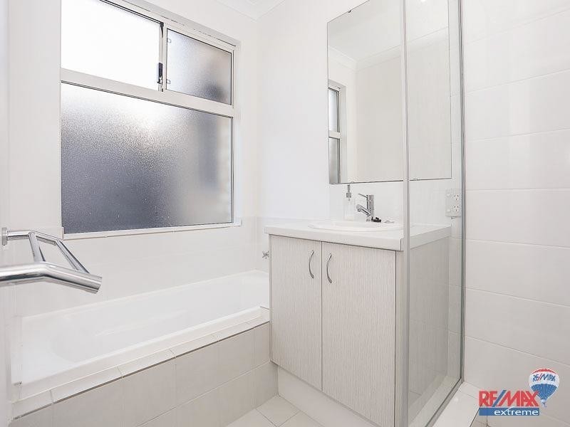 127 Joseph Banks Boulevard, Banksia Grove WA 6031