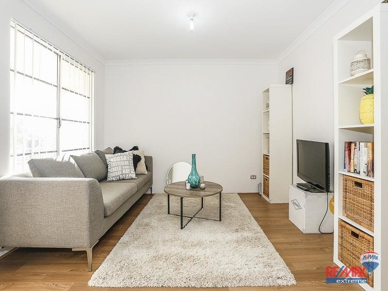 127 Joseph Banks Boulevard, Banksia Grove WA 6031