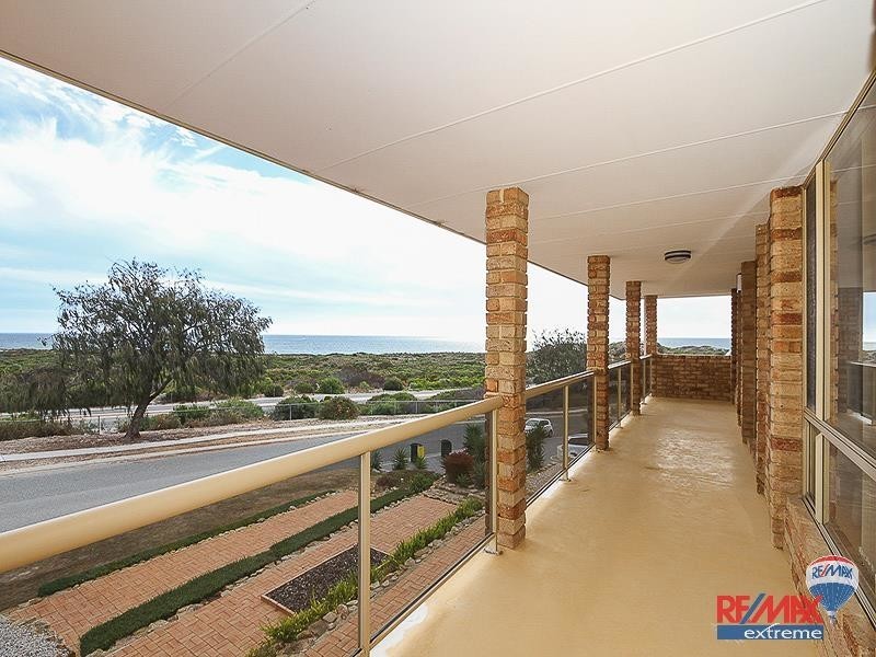 46 Southern Cross Circle, Ocean Reef WA 6027