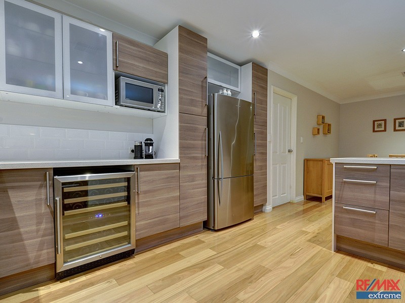 15 Tripoli Mews, Currambine WA 6028