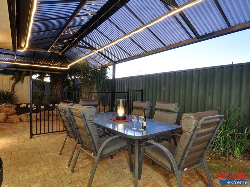 15 Tripoli Mews, Currambine WA 6028