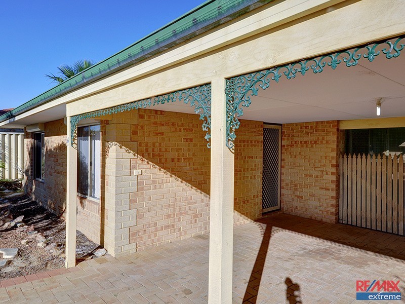 4 Goyder Elbow, Merriwa WA 6030