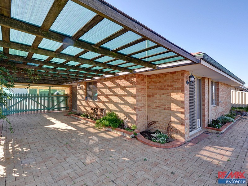 4 Goyder Elbow, Merriwa WA 6030