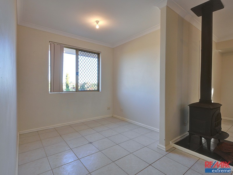 4 Goyder Elbow, Merriwa WA 6030