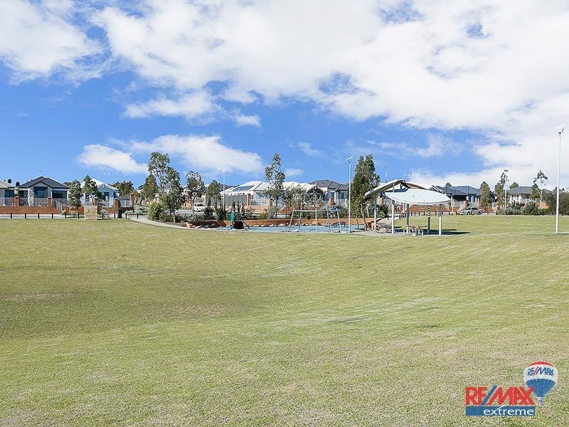 8A Bauer Circle, Banksia Grove WA 6031