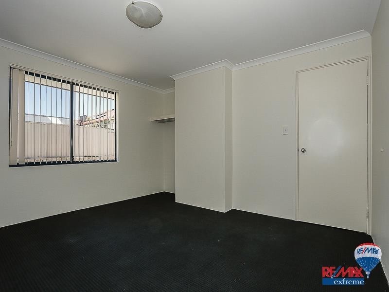 14 Plumeria Rise, Sinagra WA 6065