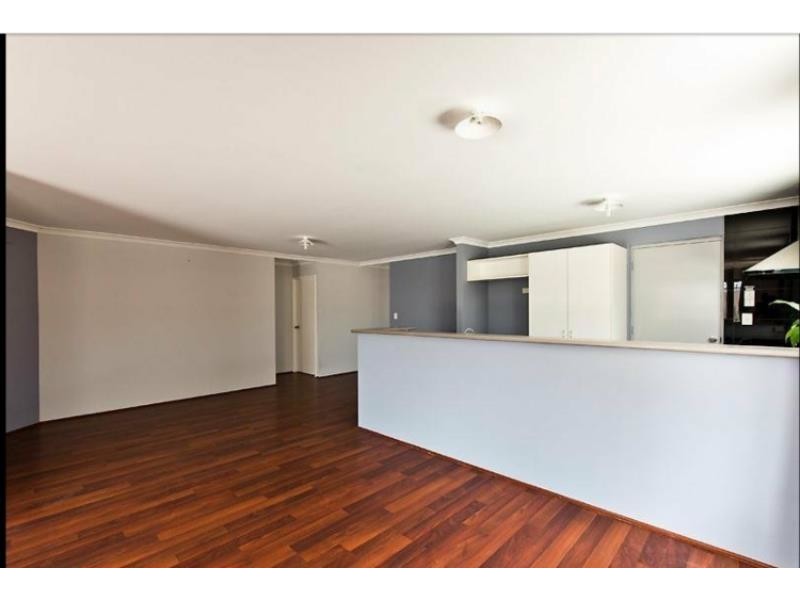 25 Vancouver Parade, Wanneroo WA 6065