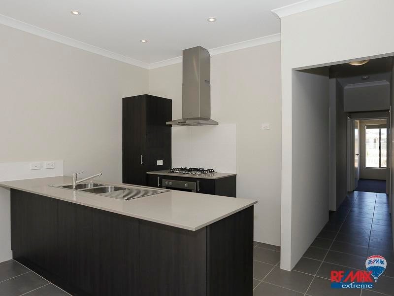 24 Cerise Lane, Eglinton WA 6034