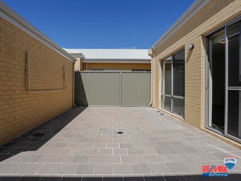 24 Cerise Lane, Eglinton WA 6034