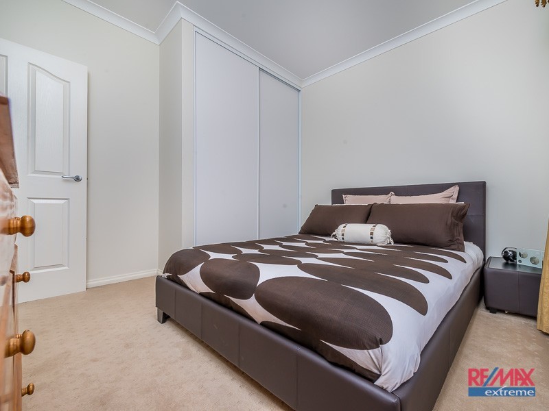 73 Regency Avenue, Madeley WA 6065