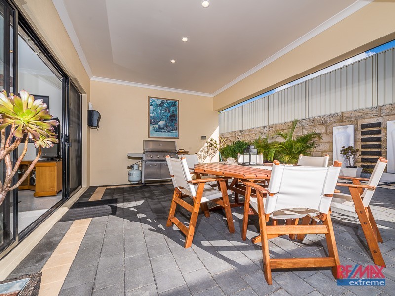 73 Regency Avenue, Madeley WA 6065