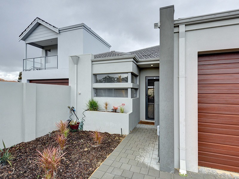 14 Delamere Avenue, Currambine WA 6028