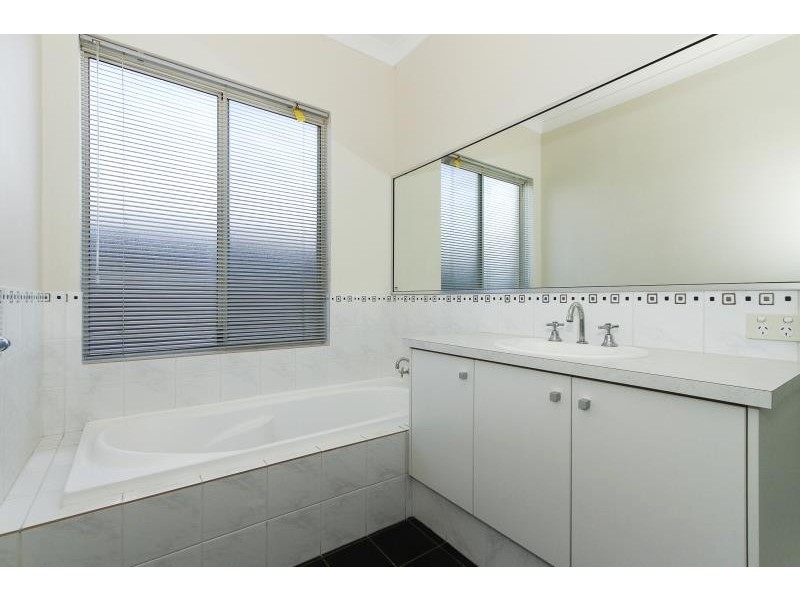 81 Beachside Parade, Yanchep WA 6035