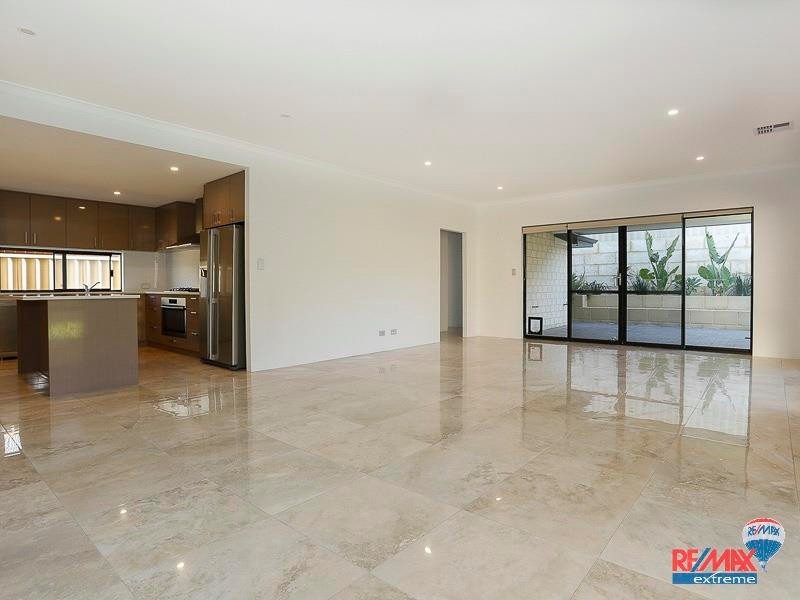 9 Costelloe Gardens, Butler WA 6036