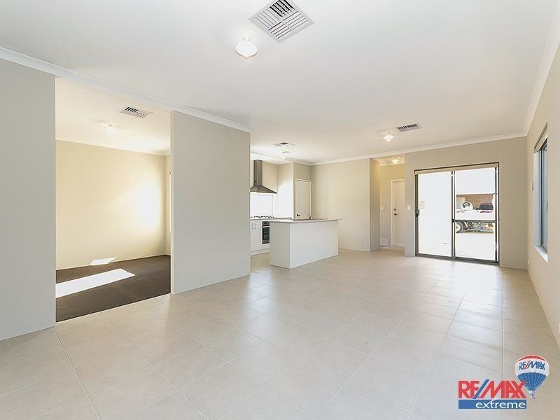 76 Trethowan Promenade, Alkimos WA 6038