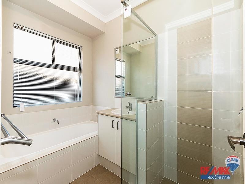 76 Trethowan Promenade, Alkimos WA 6038