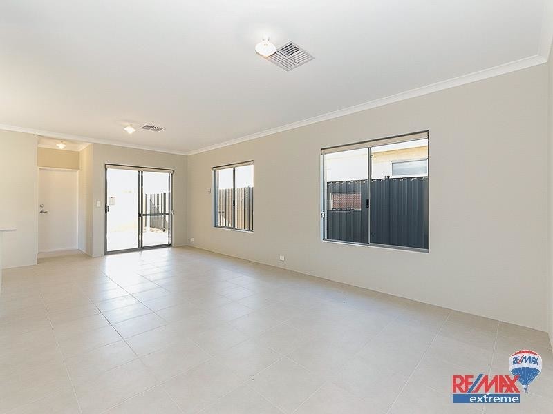 76 Trethowan Promenade, Alkimos WA 6038