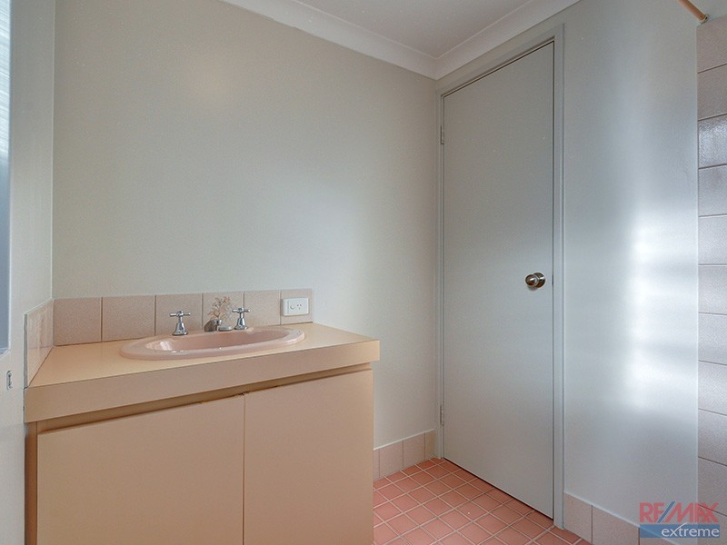 4 Girvan Lane, Kinross WA 6028