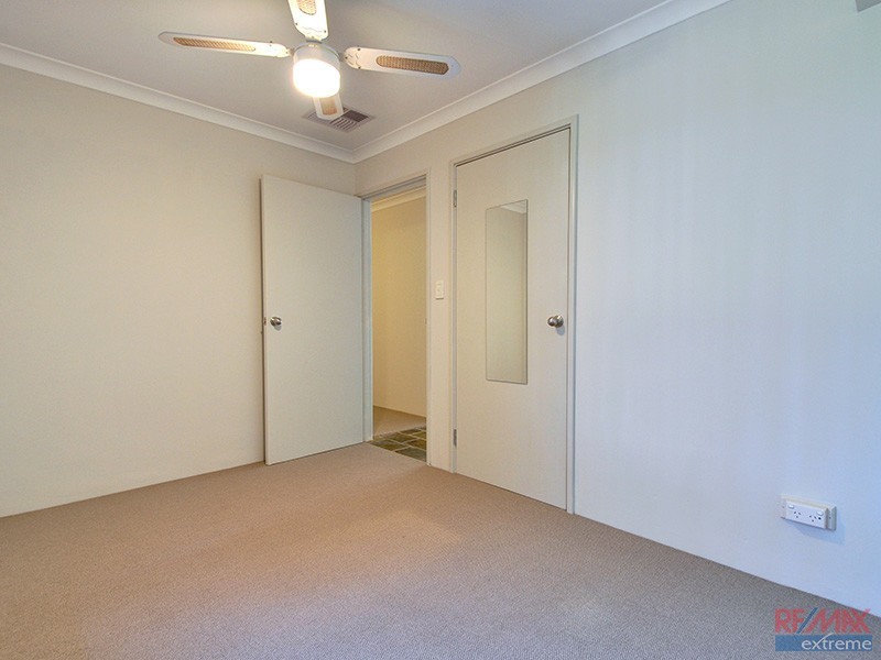 4 Girvan Lane, Kinross WA 6028