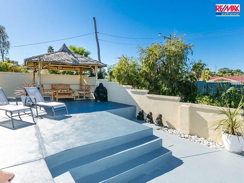 1 Theba Court, Heathridge WA 6027