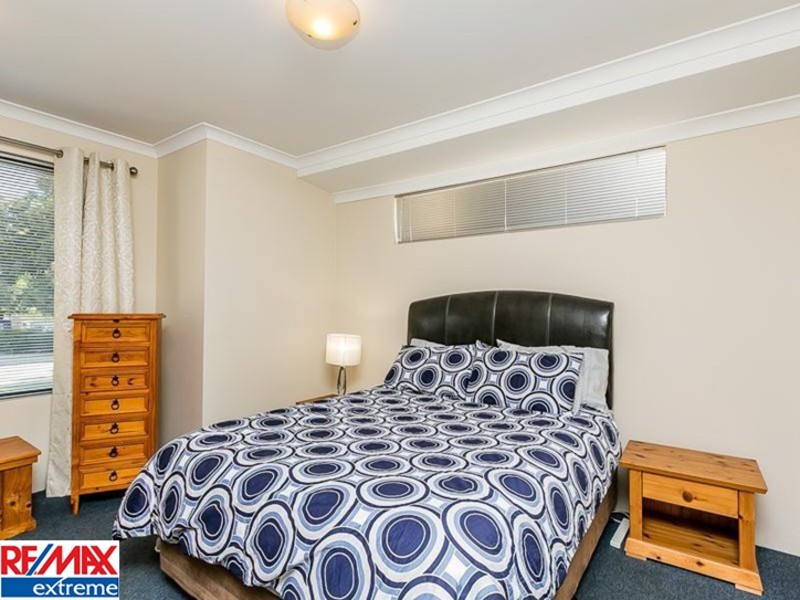 11 Harrington Avenue, Tapping WA 6065