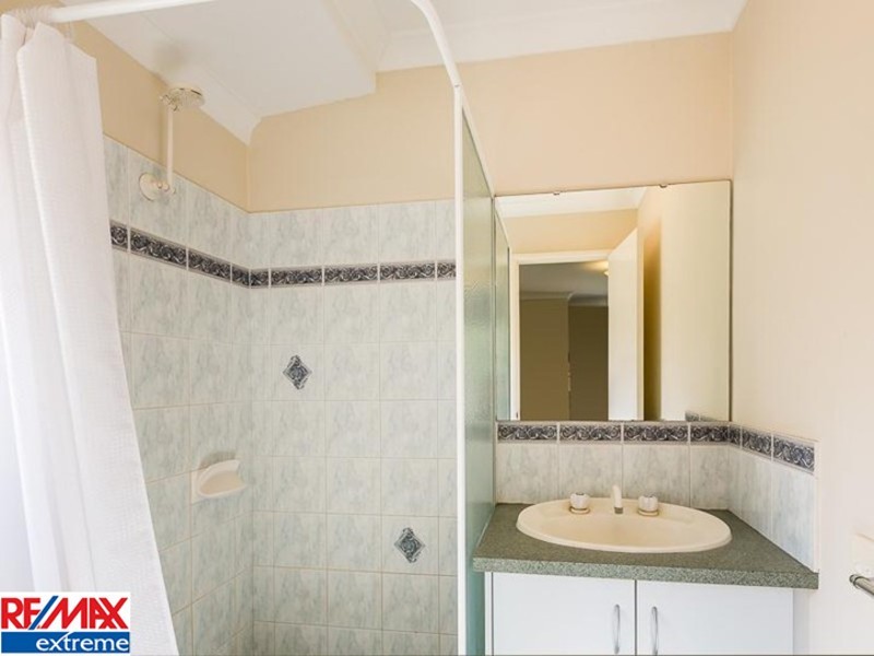 11 Harrington Avenue, Tapping WA 6065