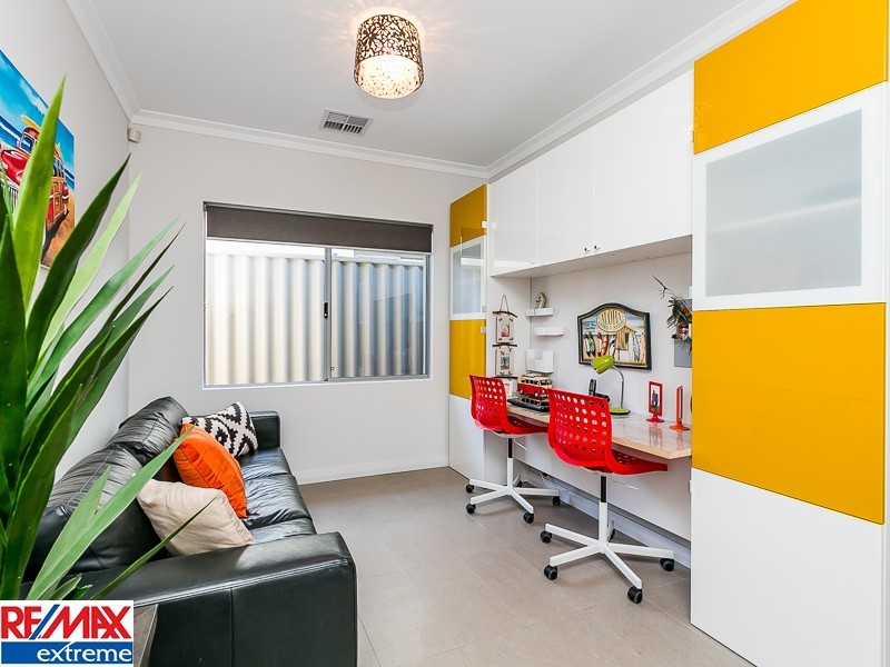 42 Fontelina Parade, Iluka WA 6028