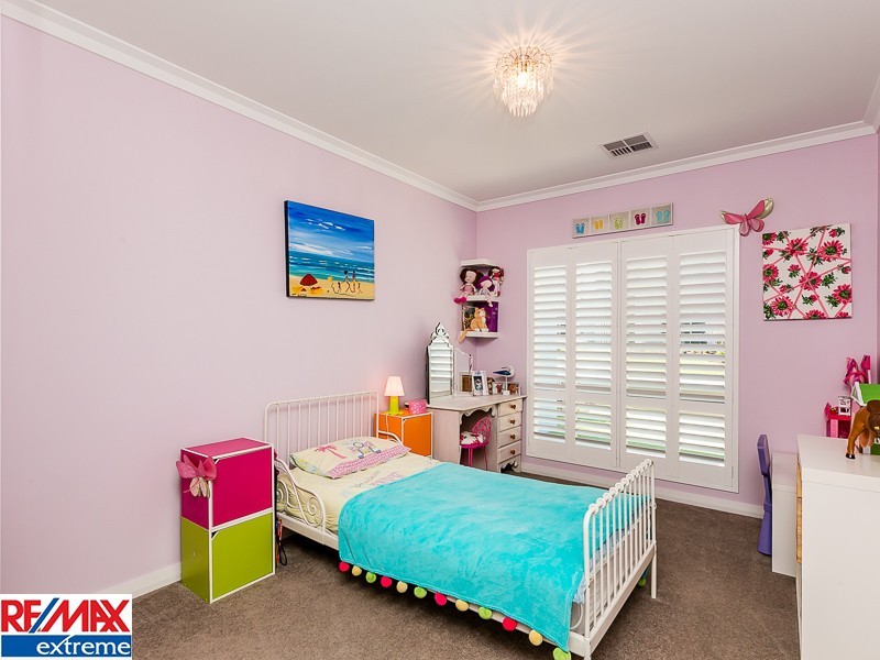 42 Fontelina Parade, Iluka WA 6028