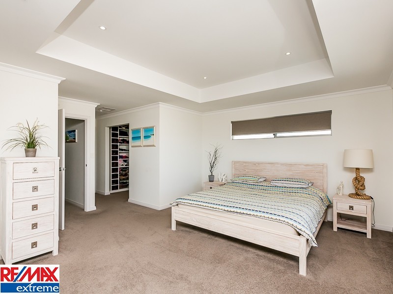 42 Fontelina Parade, Iluka WA 6028