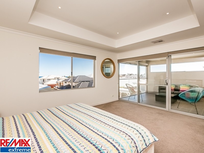 42 Fontelina Parade, Iluka WA 6028