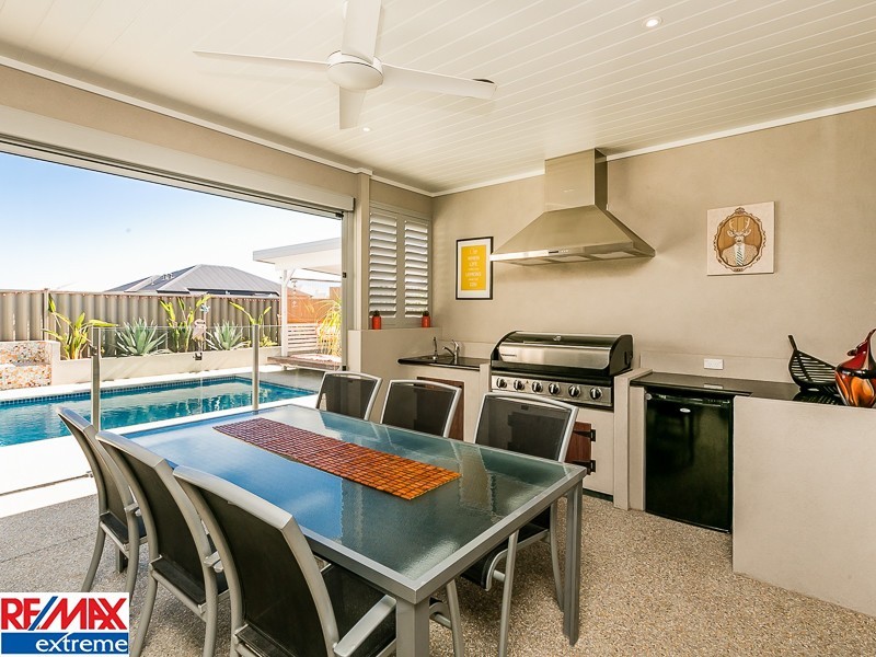 42 Fontelina Parade, Iluka WA 6028