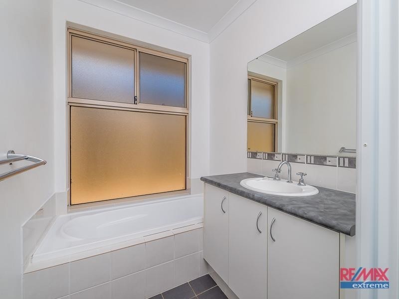 127 Rosegreen Avenue, Butler WA 6036