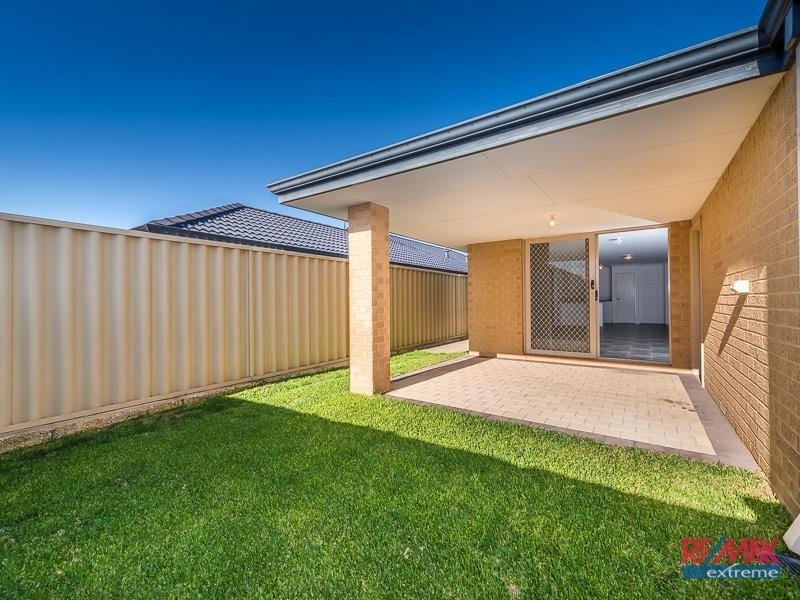 127 Rosegreen Avenue, Butler WA 6036